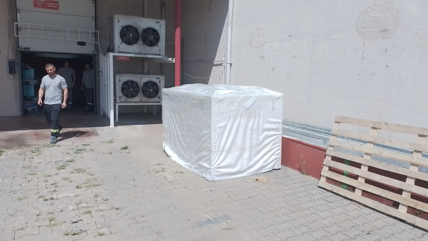 Ticari soğutma sistemi dış ünite uygulaması